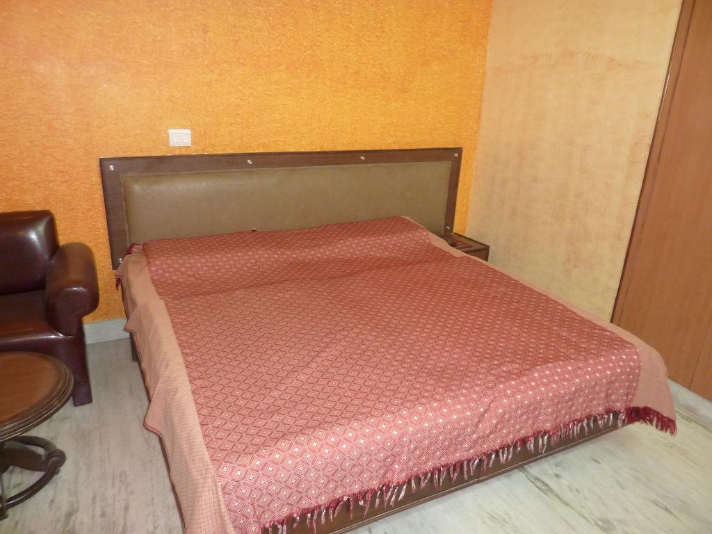 Rama Residency Hotel Gurgaon Room photo