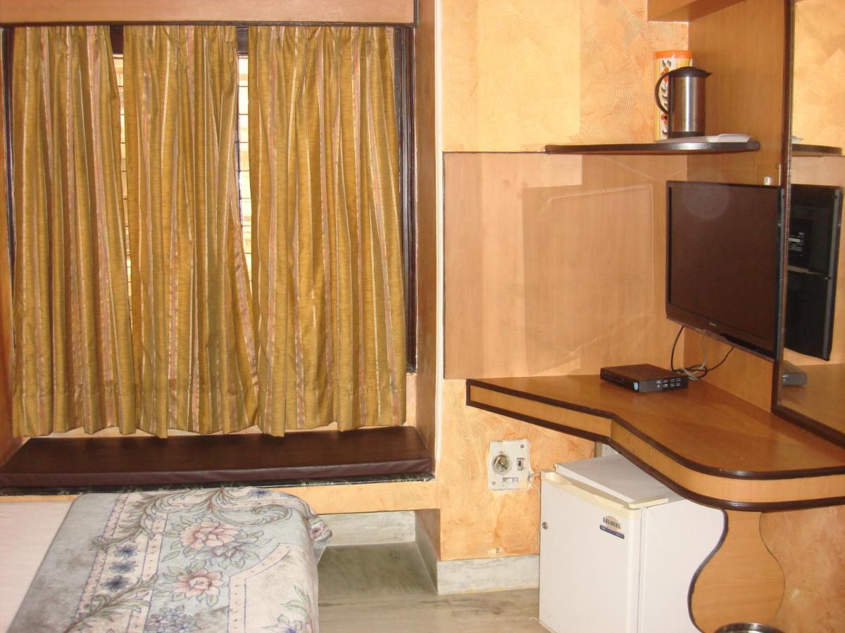 Rama Residency Hotel Gurgaon Room photo